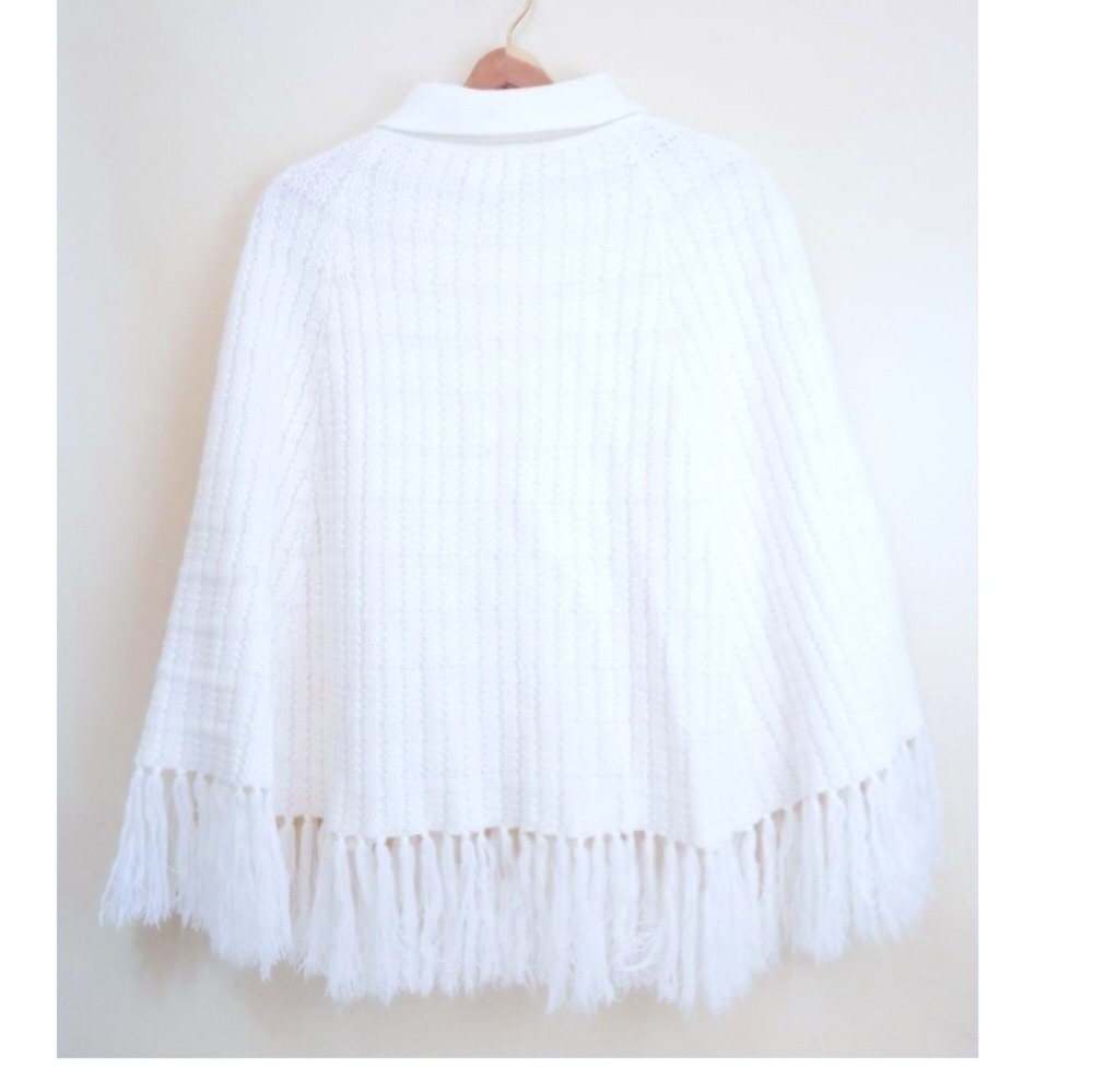Vintage Beautiful Lilly California Poncho - Picture 2 of 4
